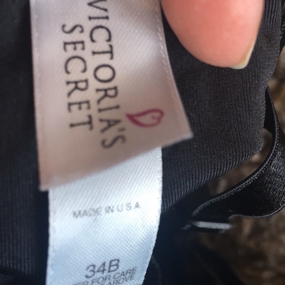 Victoria’s Secret Black Velvet Bodysuit - Picture 3 of 5